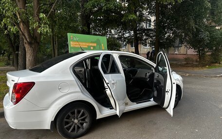 Chevrolet Aveo III, 2012 год, 650 000 рублей, 16 фотография
