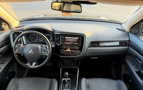 Mitsubishi Outlander III рестайлинг 3, 2018 год, 2 729 000 рублей, 31 фотография