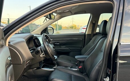 Mitsubishi Outlander III рестайлинг 3, 2018 год, 2 729 000 рублей, 36 фотография