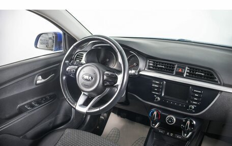 KIA Rio IV, 2018 год, 869 000 рублей, 11 фотография