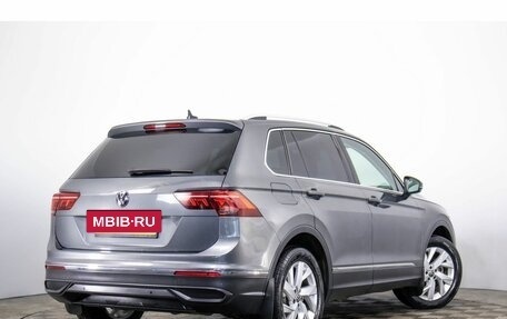 Volkswagen Tiguan II, 2021 год, 3 150 000 рублей, 4 фотография