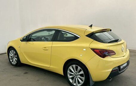 Opel Astra J, 2013 год, 999 000 рублей, 2 фотография