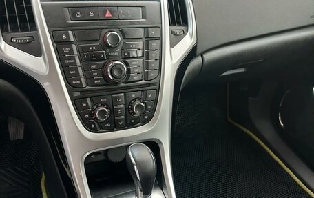 Opel Astra J, 2013 год, 999 000 рублей, 10 фотография