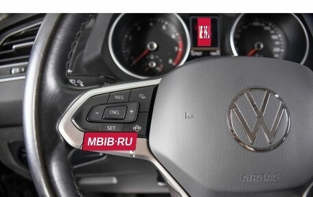 Volkswagen Tiguan II, 2021 год, 3 150 000 рублей, 16 фотография