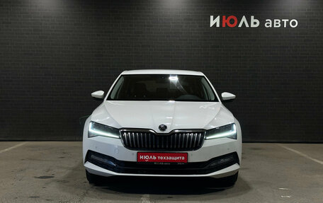 Skoda Superb III рестайлинг, 2021 год, 2 579 000 рублей, 2 фотография