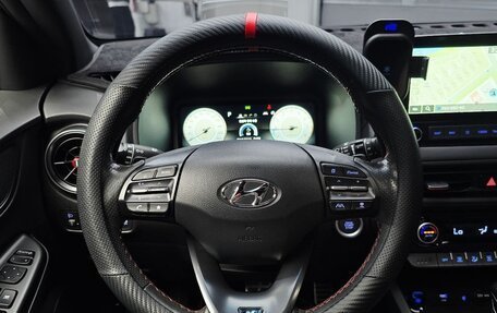 Hyundai Kona I, 2022 год, 1 350 000 рублей, 17 фотография