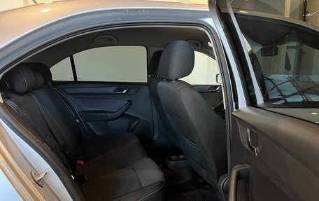 Skoda Rapid I, 2014 год, 950 000 рублей, 23 фотография