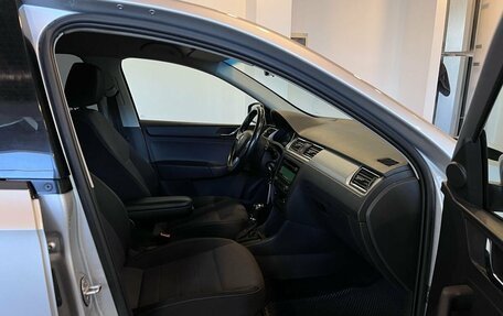 Skoda Rapid I, 2014 год, 950 000 рублей, 26 фотография