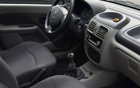 Renault Symbol I, 2005 год, 600 000 рублей, 2 фотография