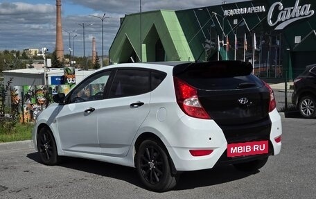 Hyundai Solaris II рестайлинг, 2011 год, 575 000 рублей, 7 фотография