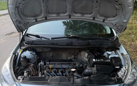 Hyundai Solaris II рестайлинг, 2011 год, 565 000 рублей, 9 фотография