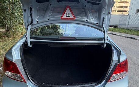 Hyundai Solaris II рестайлинг, 2011 год, 565 000 рублей, 10 фотография