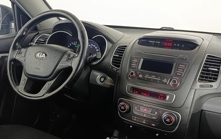 KIA Sorento II рестайлинг, 2014 год, 1 580 000 рублей, 11 фотография