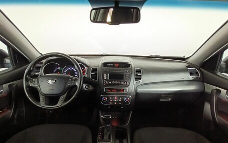 KIA Sorento II рестайлинг, 2014 год, 1 580 000 рублей, 10 фотография
