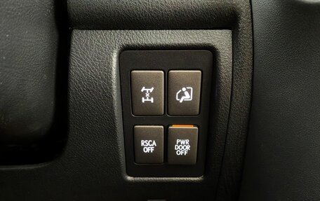 Lexus LX III, 2013 год, 3 650 000 рублей, 17 фотография