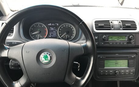 Skoda Fabia II, 2008 год, 325 000 рублей, 10 фотография