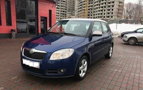 Skoda Fabia II, 2008 год, 325 000 рублей, 3 фотография