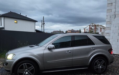 Mercedes-Benz M-Класс, 2008 год, 1 650 000 рублей, 1 фотография