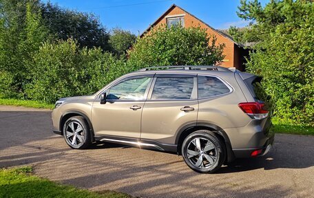 Subaru Forester, 2019 год, 2 600 000 рублей, 6 фотография
