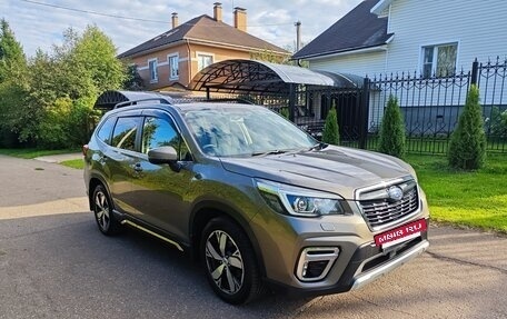 Subaru Forester, 2019 год, 2 600 000 рублей, 9 фотография