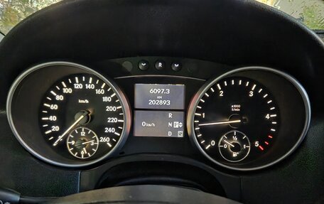 Mercedes-Benz M-Класс, 2008 год, 1 650 000 рублей, 22 фотография