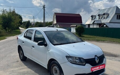 Renault Logan II, 2015 год, 320 000 рублей, 2 фотография