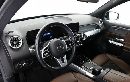 Mercedes-Benz GLB, 2021 год, 3 890 000 рублей, 11 фотография