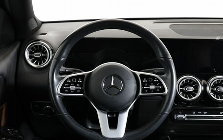 Mercedes-Benz GLB, 2021 год, 3 890 000 рублей, 20 фотография