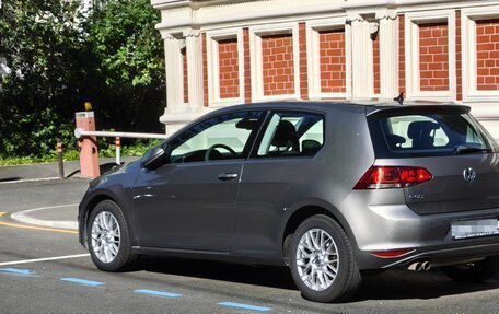 Volkswagen Golf VII, 2013 год, 1 750 000 рублей, 3 фотография