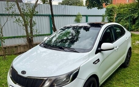 KIA Rio III рестайлинг, 2012 год, 900 000 рублей, 3 фотография
