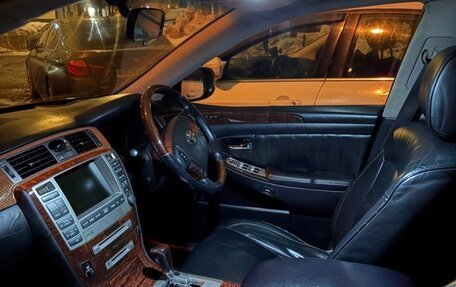 Toyota Crown Majesta, 2009 год, 550 000 рублей, 6 фотография