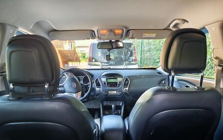 Hyundai ix35 I рестайлинг, 2011 год, 1 150 000 рублей, 10 фотография