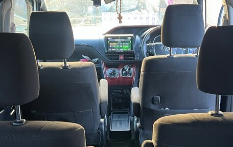 Toyota Voxy III, 2016 год, 1 990 000 рублей, 30 фотография