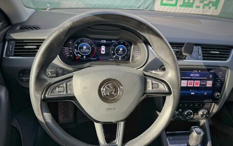 Skoda Octavia, 2018 год, 1 850 000 рублей, 5 фотография