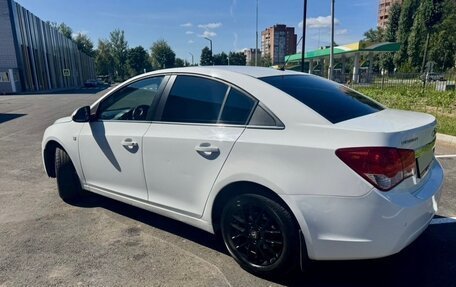 Chevrolet Cruze II, 2012 год, 700 000 рублей, 4 фотография