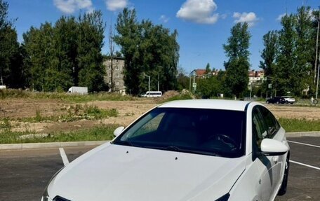 Chevrolet Cruze II, 2012 год, 700 000 рублей, 13 фотография