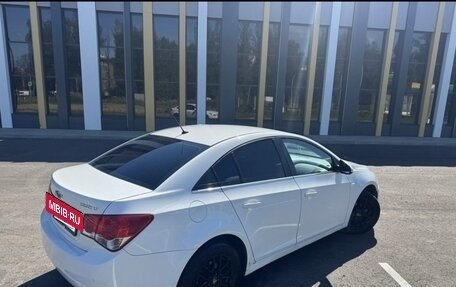 Chevrolet Cruze II, 2012 год, 700 000 рублей, 6 фотография