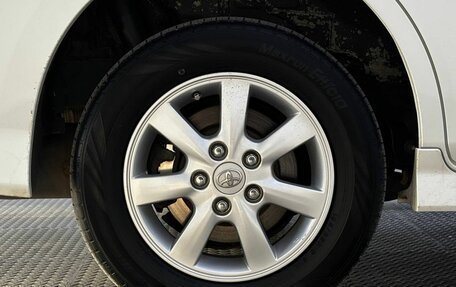Toyota ISis I, 2016 год, 1 630 000 рублей, 18 фотография