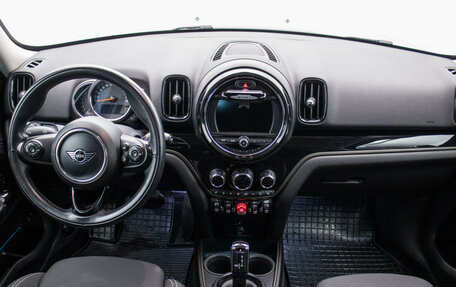 MINI Countryman II (F60), 2020 год, 3 090 000 рублей, 13 фотография