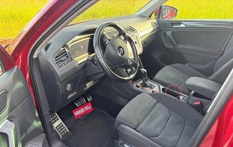 Volkswagen Tiguan II, 2019 год, 2 700 000 рублей, 5 фотография