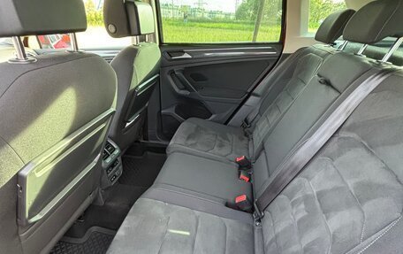 Volkswagen Tiguan II, 2019 год, 2 700 000 рублей, 8 фотография