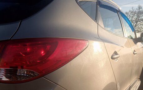 Hyundai ix35 I рестайлинг, 2010 год, 1 111 111 рублей, 4 фотография