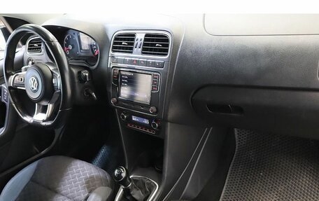 Volkswagen Polo VI (EU Market), 2018 год, 999 000 рублей, 5 фотография