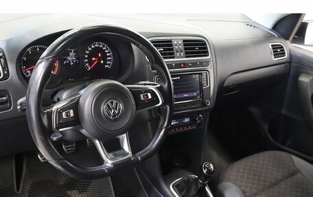 Volkswagen Polo VI (EU Market), 2018 год, 999 000 рублей, 6 фотография