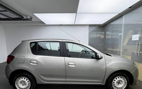Renault Sandero II рестайлинг, 2015 год, 770 000 рублей, 4 фотография