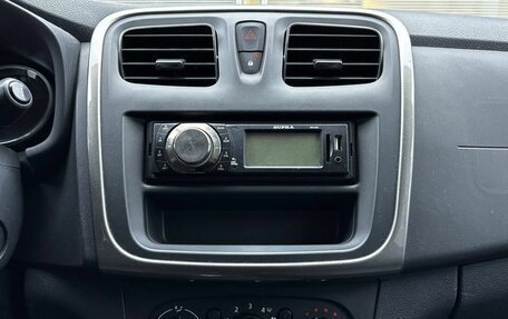 Renault Sandero II рестайлинг, 2015 год, 770 000 рублей, 12 фотография