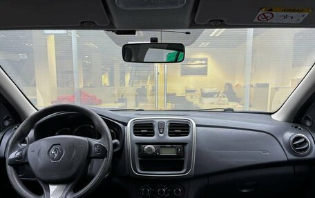 Renault Sandero II рестайлинг, 2015 год, 770 000 рублей, 18 фотография