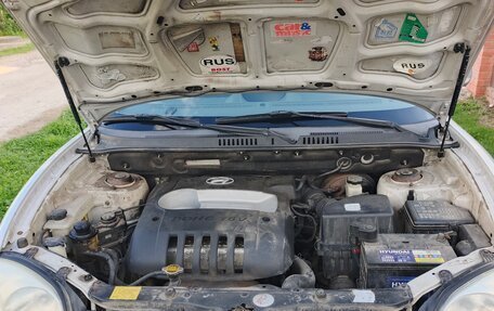 Hyundai Santa Fe III рестайлинг, 2004 год, 360 000 рублей, 14 фотография
