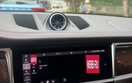 Porsche Macan I рестайлинг, 2019 год, 4 000 000 рублей, 3 фотография