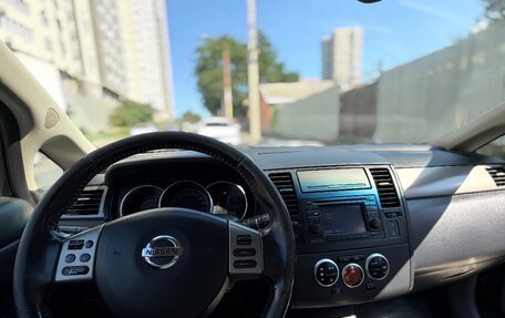 Nissan Tiida, 2011 год, 670 000 рублей, 2 фотография
